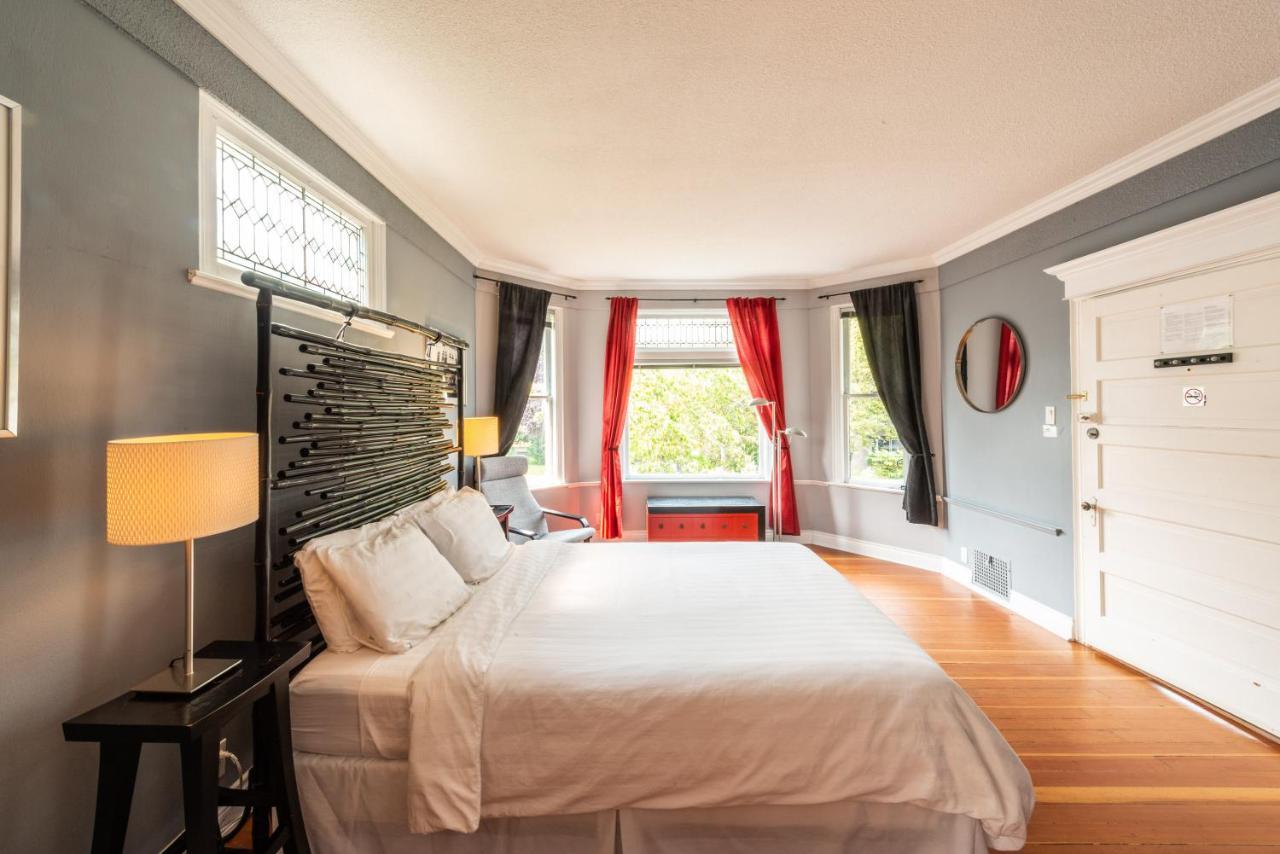 Ocean Island Garden Suites Вікторія Екстер'єр фото
